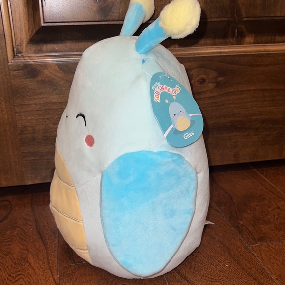 Squishmallows Giles the Grasshopper 💛 - Picture 3 of 4